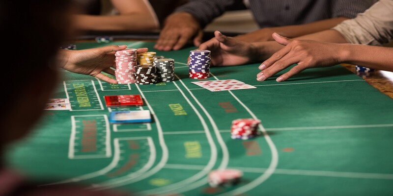 Quy tắc tính điểm với Baccarat online 