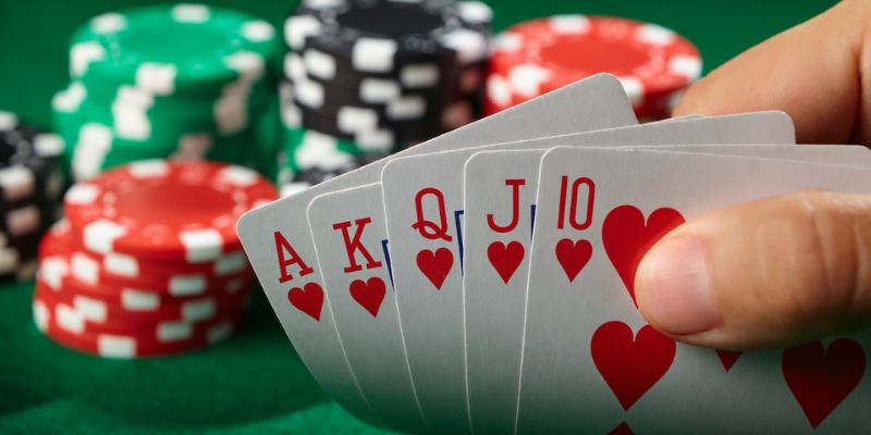 Tránh chơi nhiều hand một lúc trong Poker